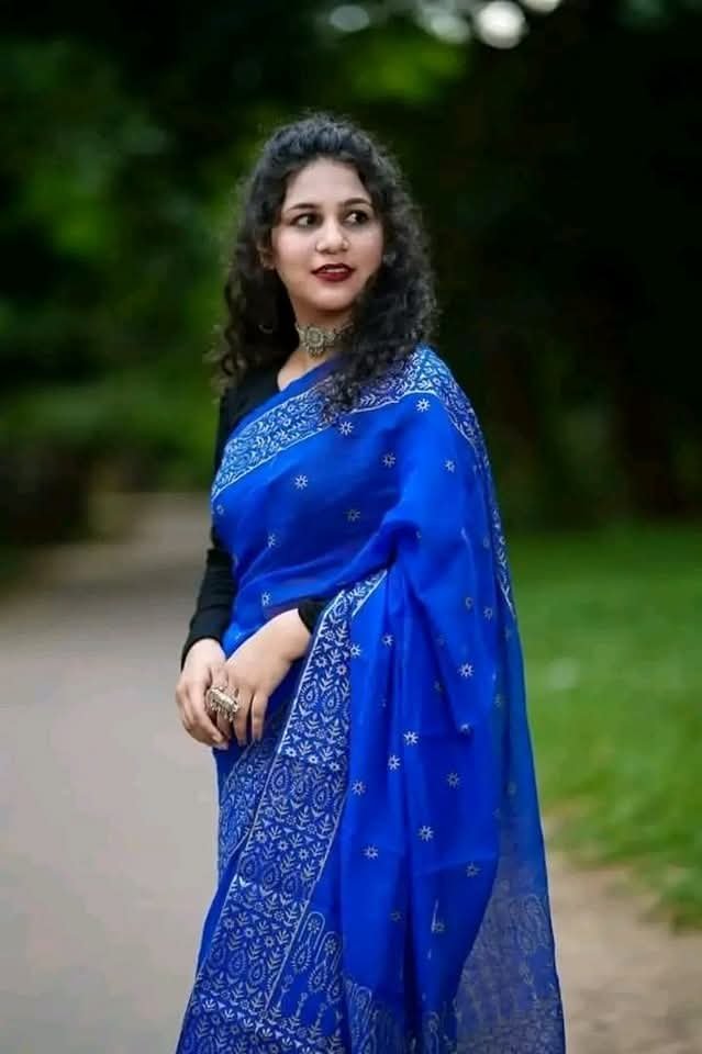 প্রিমিয়াম বধুয়া বেনারসি জাপানি সিল্ক শাড়ী + ম্যাচিং ব্লাউজ পিস SC-05