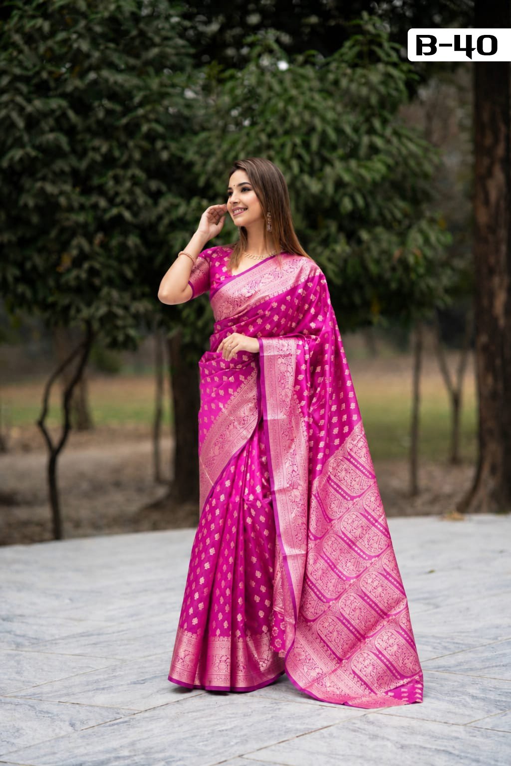 Code-B40 কাঞ্জিভরম কাতান শাড়ি ব্লাউজ পিসসহ